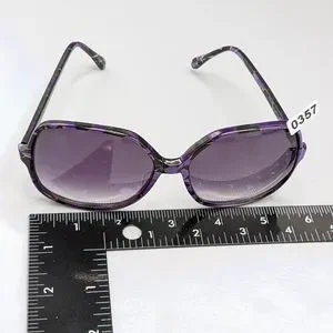 Sanford Hutton | Accessories | Vintage Sanford Hutton  display picture 1